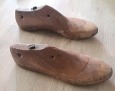 Ancienne Paire d’Embauchoirs en Bois – Forme Chaussures Cordonnier Vintage