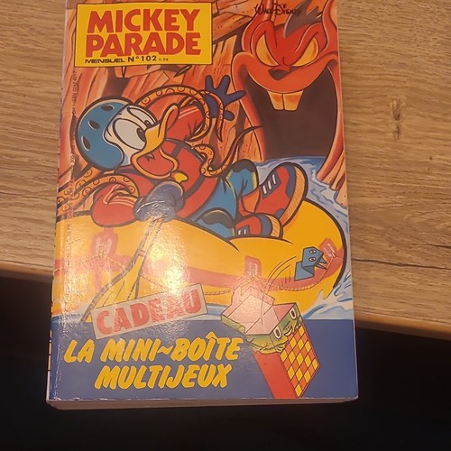 Mickey parade mensuel - mickey,