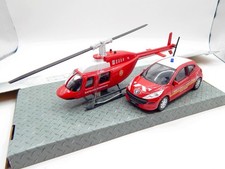 Peugeot 207 + hélicoptère