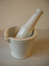 Ancien mortier pilon de