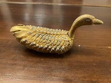 Boîte à poudre ou pilules formant Canard MIRELLA plaqué or