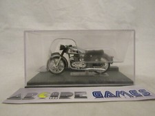 VEHICULE NEUF 1/24 MOTO NORTON