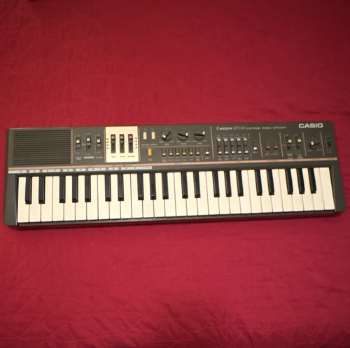 Casio casiotone 44 key - casio, mt-68