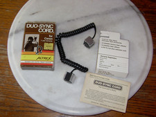 ALTREX DUO-SYNC CORD FOR CANON CAMERA WITH ORIGINAL BOX AND INSTRUCTIONS