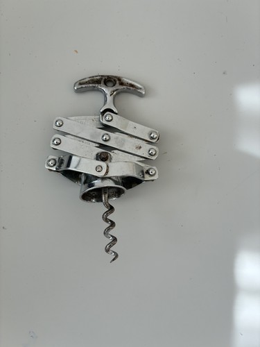 Tire bouchons anciens - bouchons,