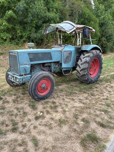 Tracteur agricole ancien - agricole,