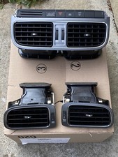 Diffuseurs d’air Volkswagen Polo 5 Réf: 6C0819728C/ 6C0819703A / 6C0819704A