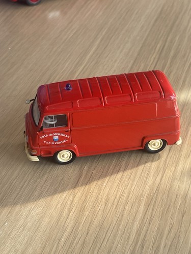 Renault estafette pompiers - renault, de