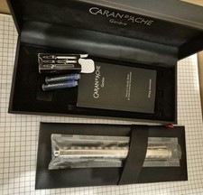 Stylo plume CARAN d'ACHE