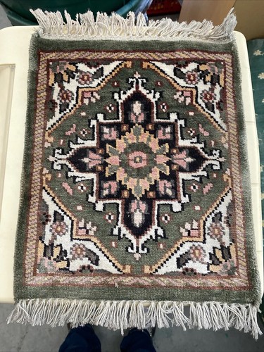 Ancien petit tapis sellette - ancien,