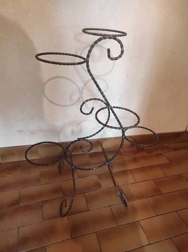 Porte plantes fer forgé 5 - porte,