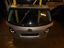 Malle/Hayon arriere VOLKSWAGEN