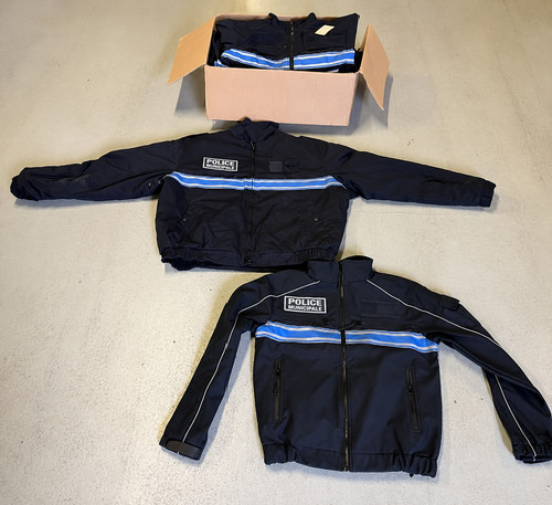 Lot vêtements - de,
