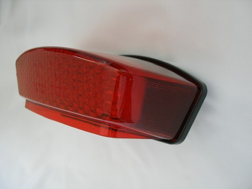 Feu arrière led rouge - arrière,