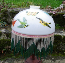 ANCIEN ABAT-JOUR EN OPALINE