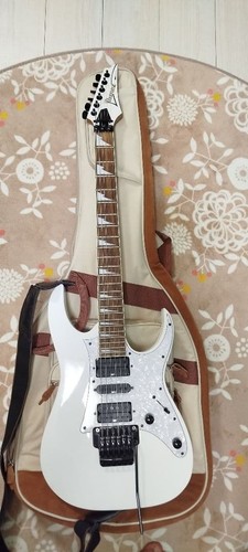 Guitare électrique ibanez - électrique,