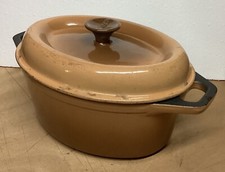 cocotte en fonte beige invicta