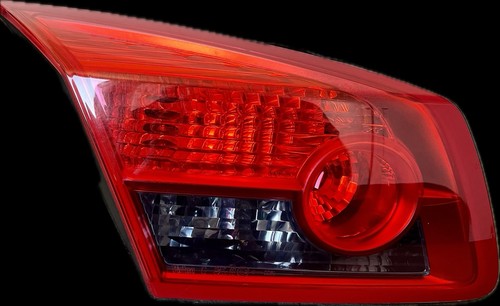Feu arrière gauche renault - gauche,