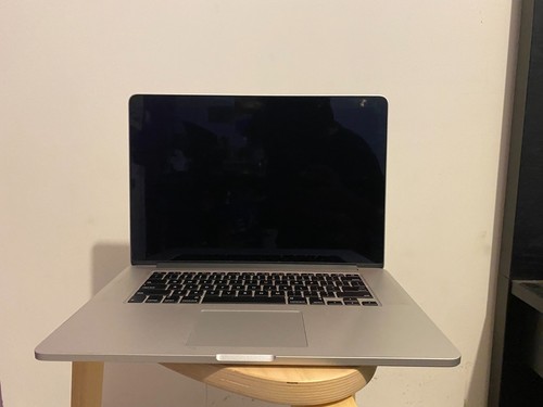 Macbook pro - (pour, pièces)