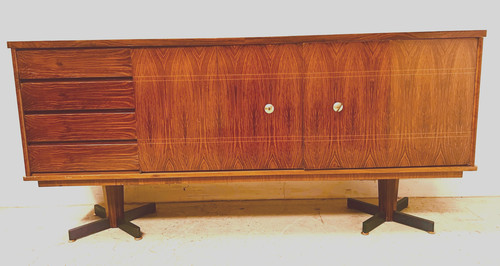 Enfilade suédoise circa - enfilade,