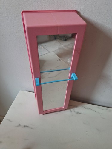 Meuble barbie armoire - meuble,