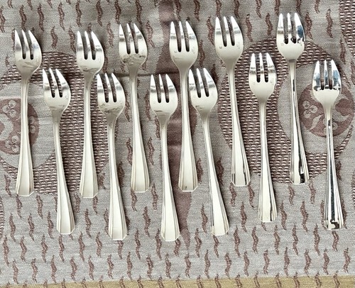 Fourchettes huitres en - fourchettes, a
