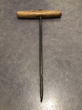 Ancien Outil Vrille Forgé