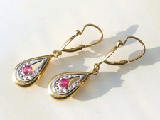 BELLES BOUCLES PENDANTS