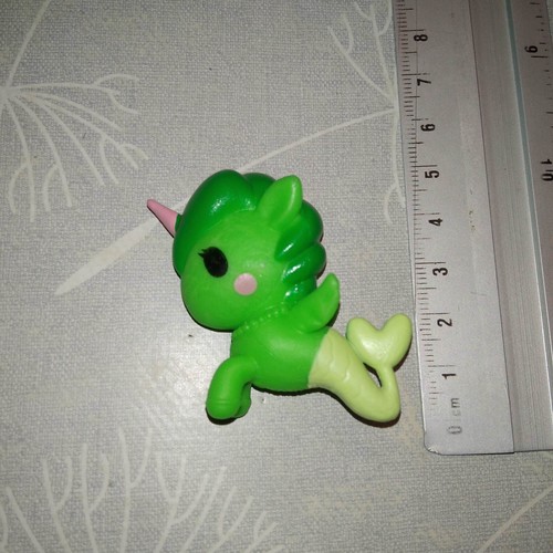 Art toy figurine premium - art,