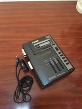 Vintage AIWA HS J470 WALKMAN