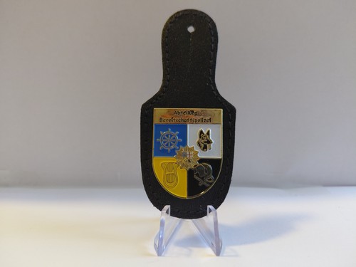 Insigne police de - de,