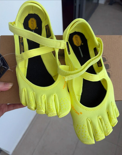 Vibram five fingers - five, women's