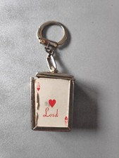 VINTAGE METAL MINI CARD GAME KEYCHAIN 60s BE