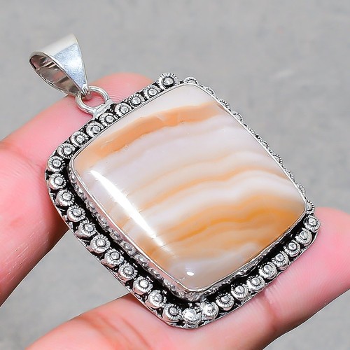 Pendentif bijoux mode fait