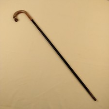 Canne ancienne en bois avec