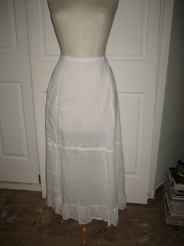 Ancien jupon mariée toile - ancien,
