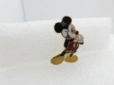 339 - Pin's - Mickey - Comic & Disney Character