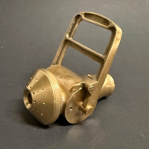 Ancienne lance incendie - ancienne,