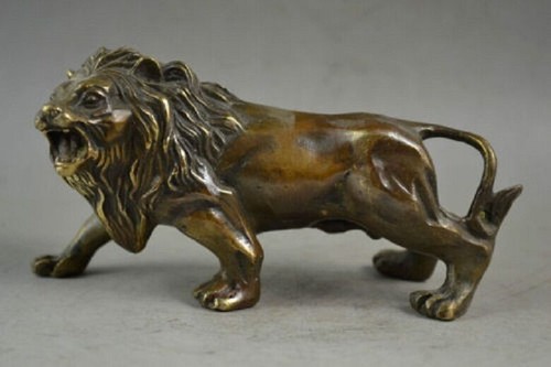 Lion rugissant cuivre - lion,