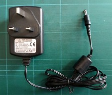 Adaptateur secteur alimentation 100-240V DC 9V 1,66 A prise secteur UK