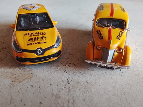 Lot voiture 43 - voiture, renault
