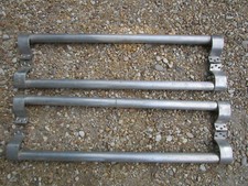 4 grandes poignées Aluminium