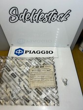 1 agrafe aprilia piaggio vespa