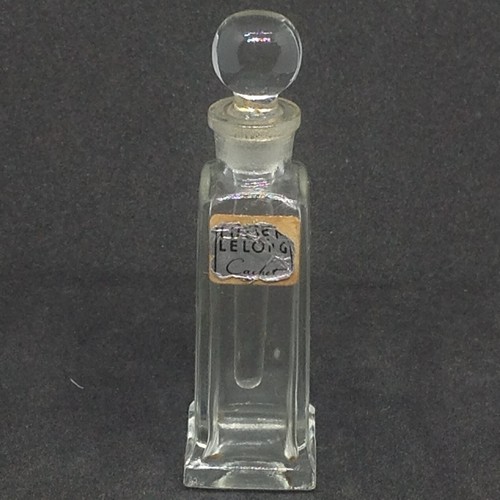 Lucien lelong cachet - lelong, flacon