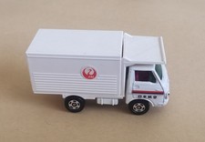 TOMICA Made in Japan "Isuzu Food Distributor" Japan Airlines Pub