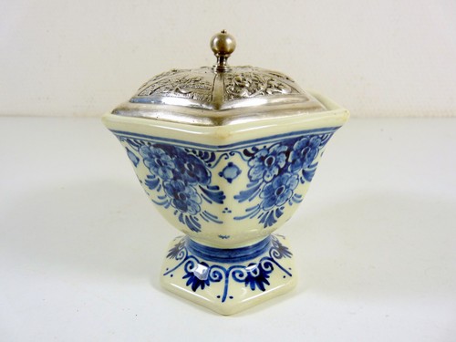 Pot couvert hexagonale - , faience