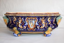 Important Gien earthenware planter, Italian Renaissance blue, dim. 47x26cm