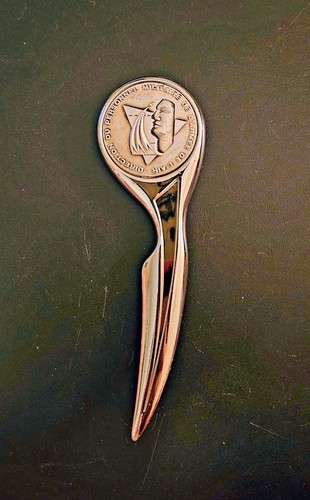 Coupe papier armée l - armée, de