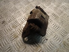 étrier avant quad polaris 500