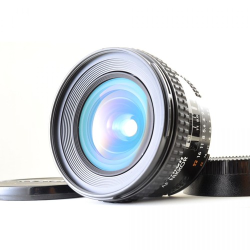 Neuf objectif grand angle - *neuf*,